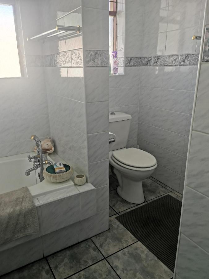 Eikepark Self Catering Apartment Stellenbosch Luaran gambar