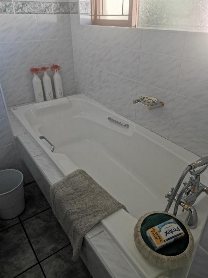 Eikepark Self Catering Apartment Stellenbosch Luaran gambar
