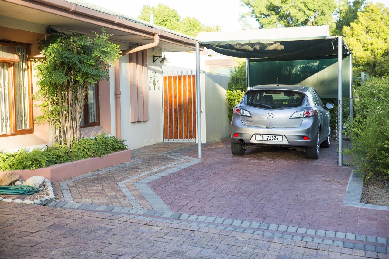 Eikepark Self Catering Apartment Stellenbosch Luaran gambar