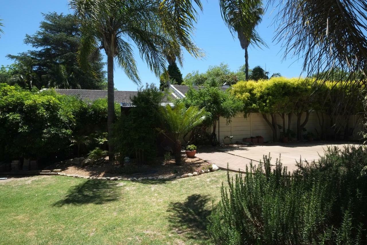 Eikepark Self Catering Apartment Stellenbosch Luaran gambar